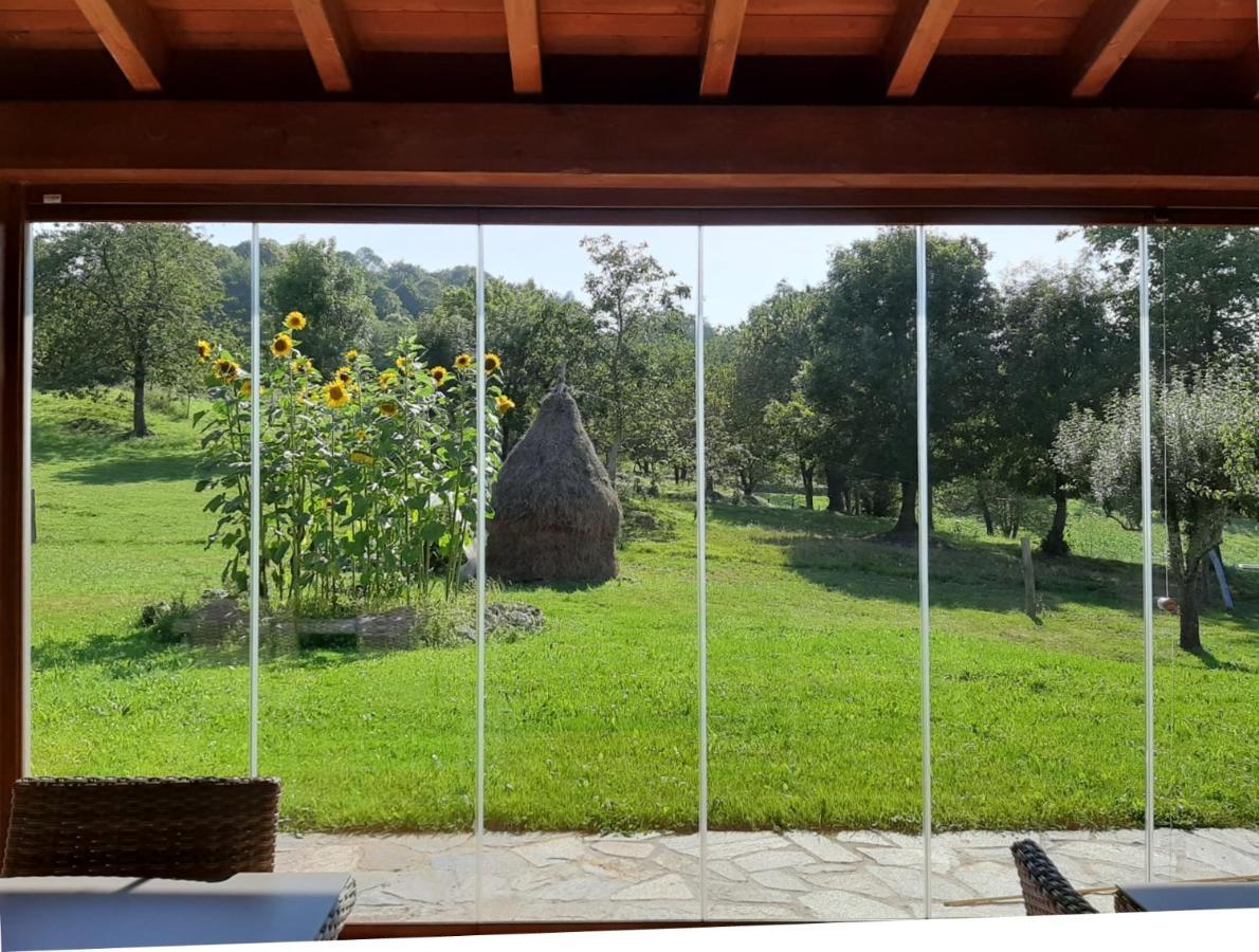 Hostal El Conventu Del Asturcon Lago  Exterior foto