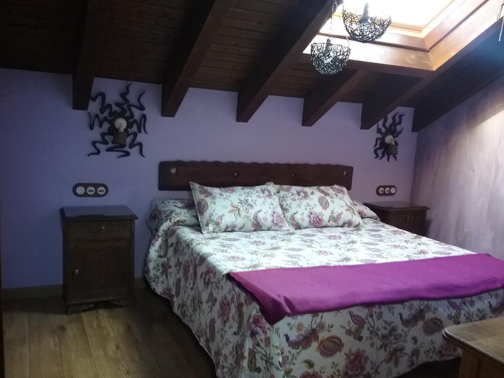 Hostal El Conventu Del Asturcon Lago  Habitación foto
